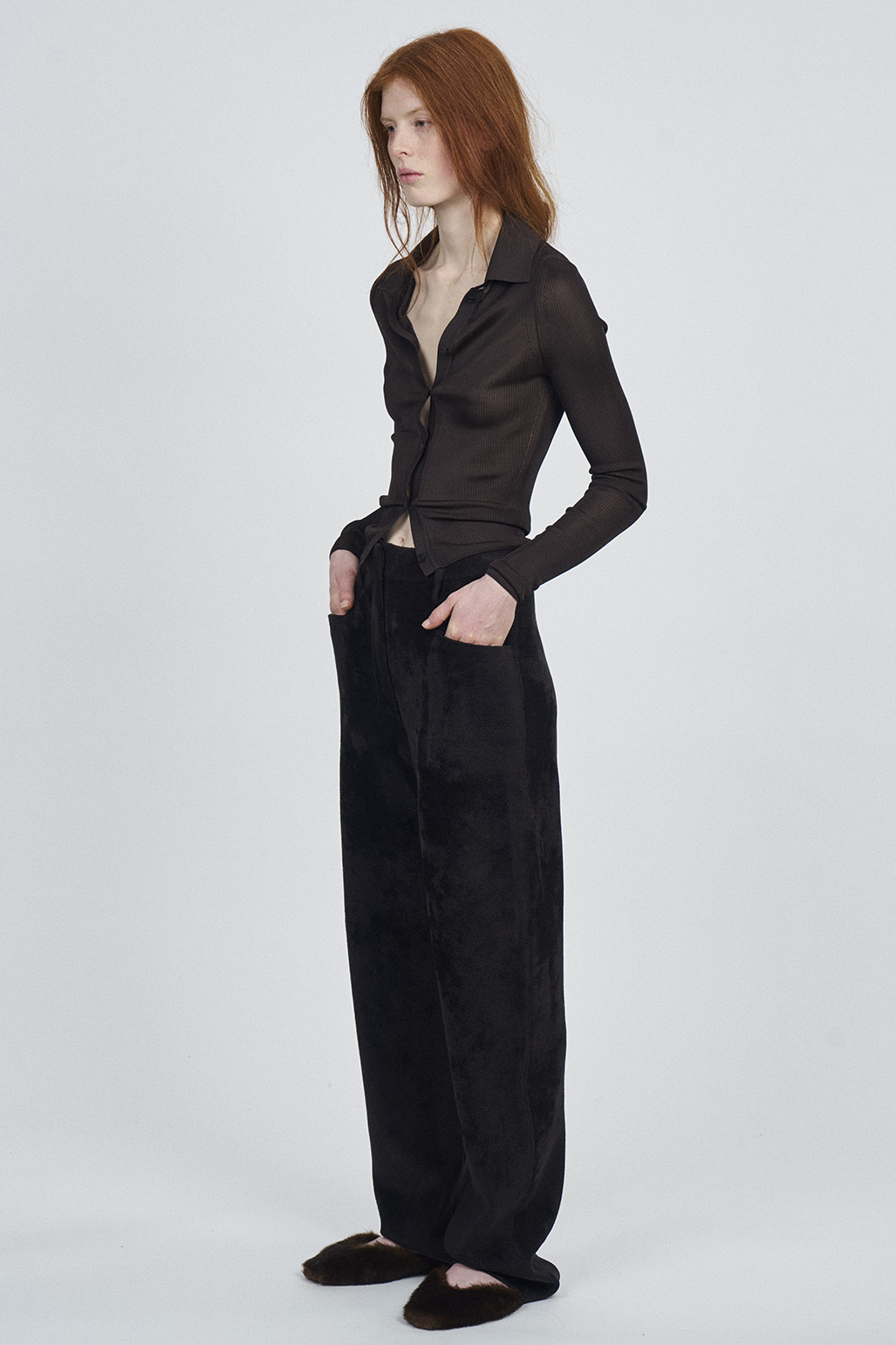 LOOK 3 - Image 3